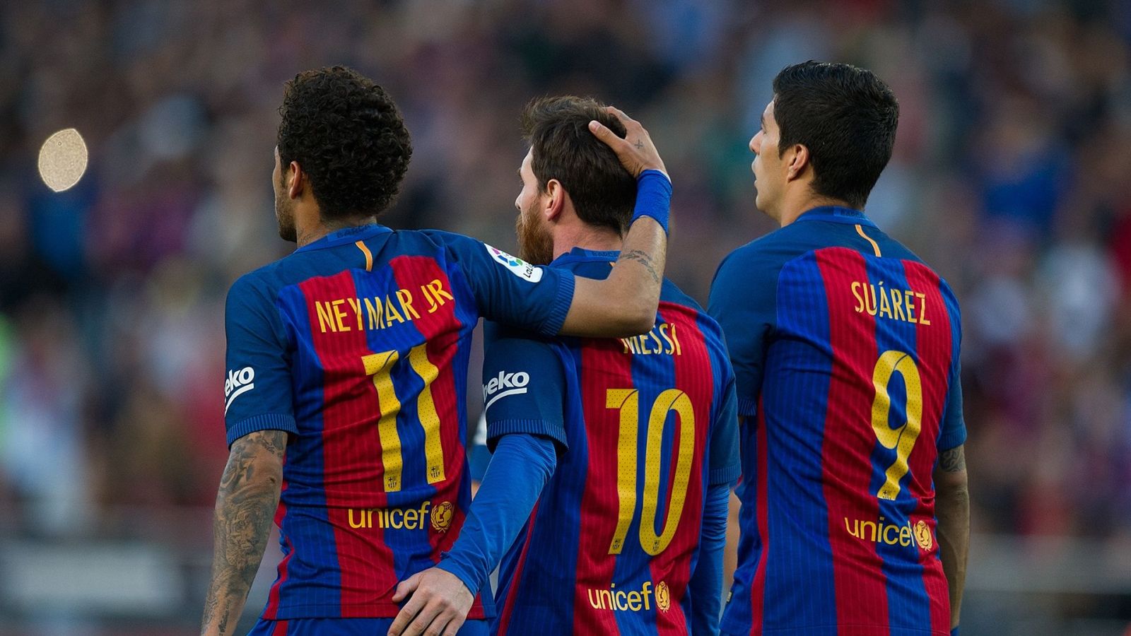 Messi, Neymar és Suárez újra együtt játszhat, máris visszavonulhat az aranylabdás csatárcsillag